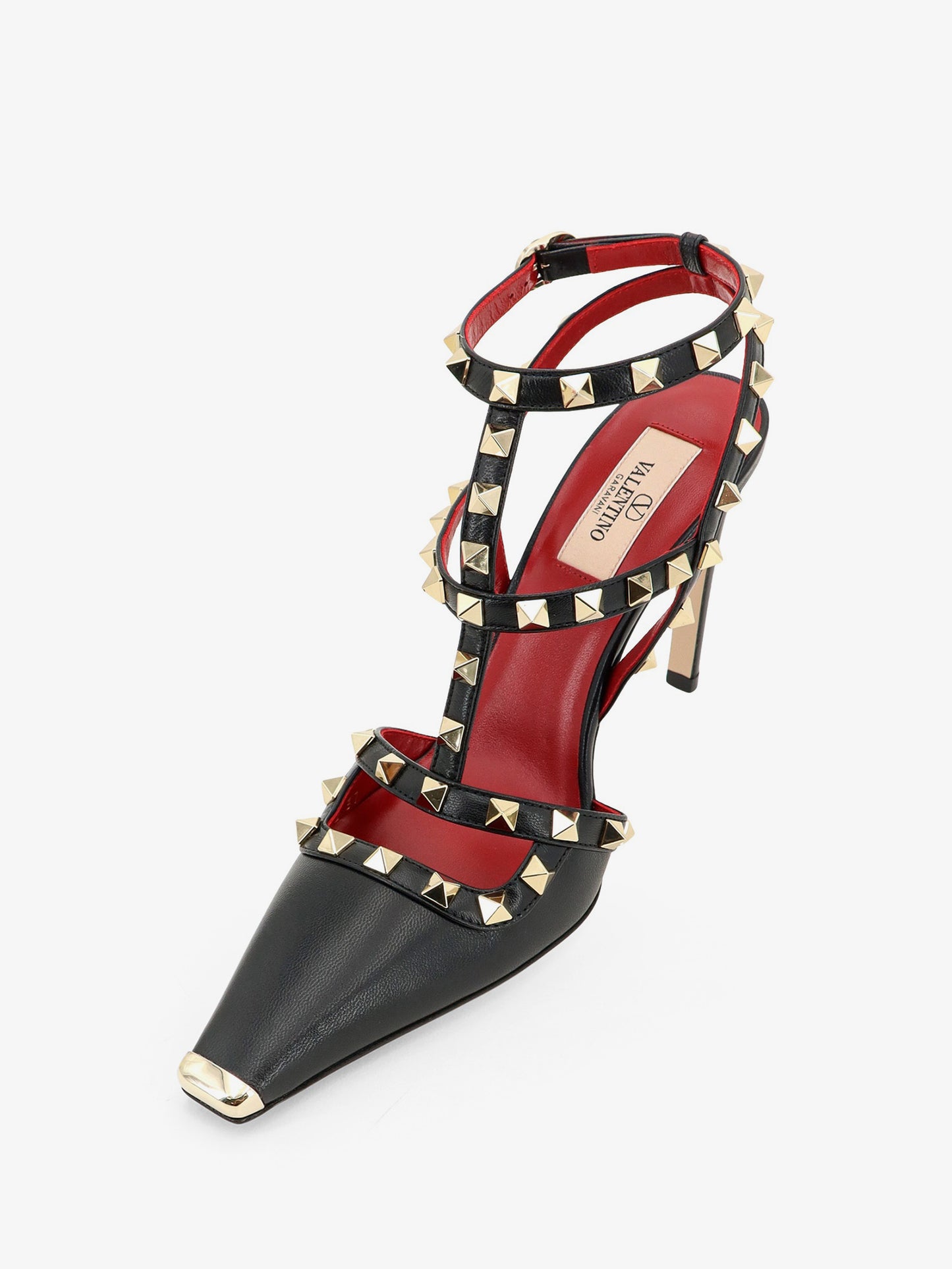 Rockstud leather pumps with iconic studs