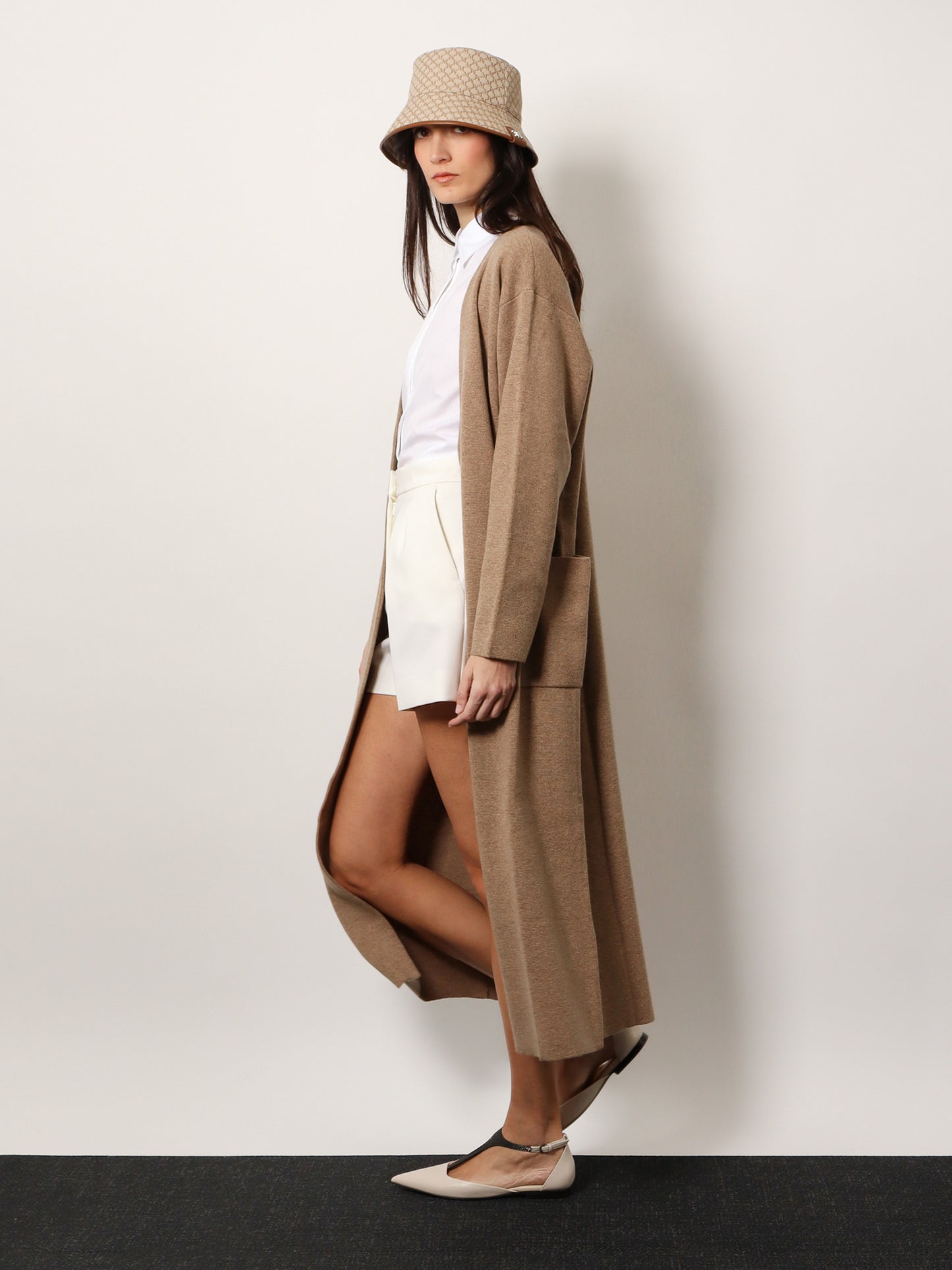 Zic stretch virgin wool shorts