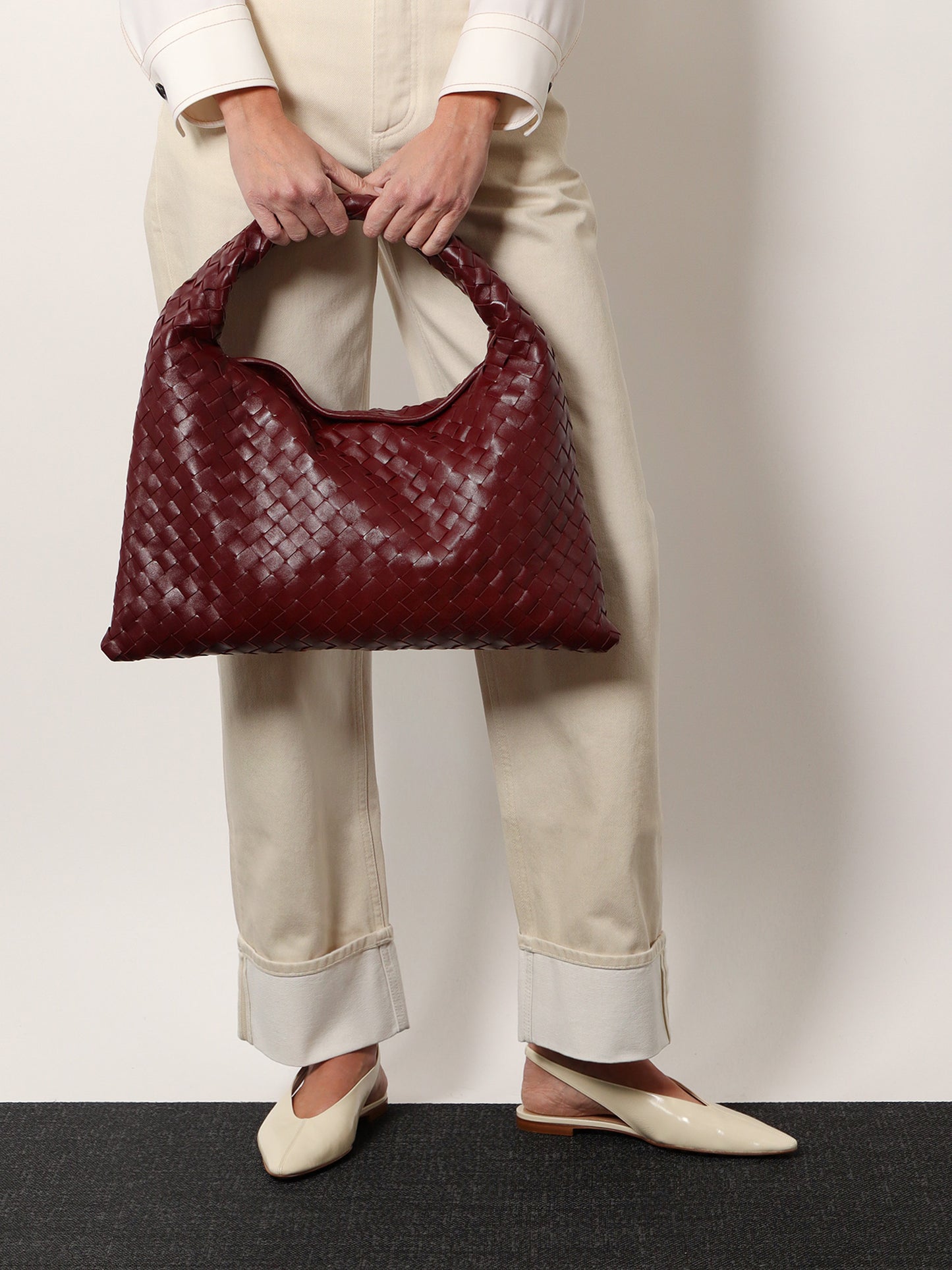 Sofia flat leather slingback