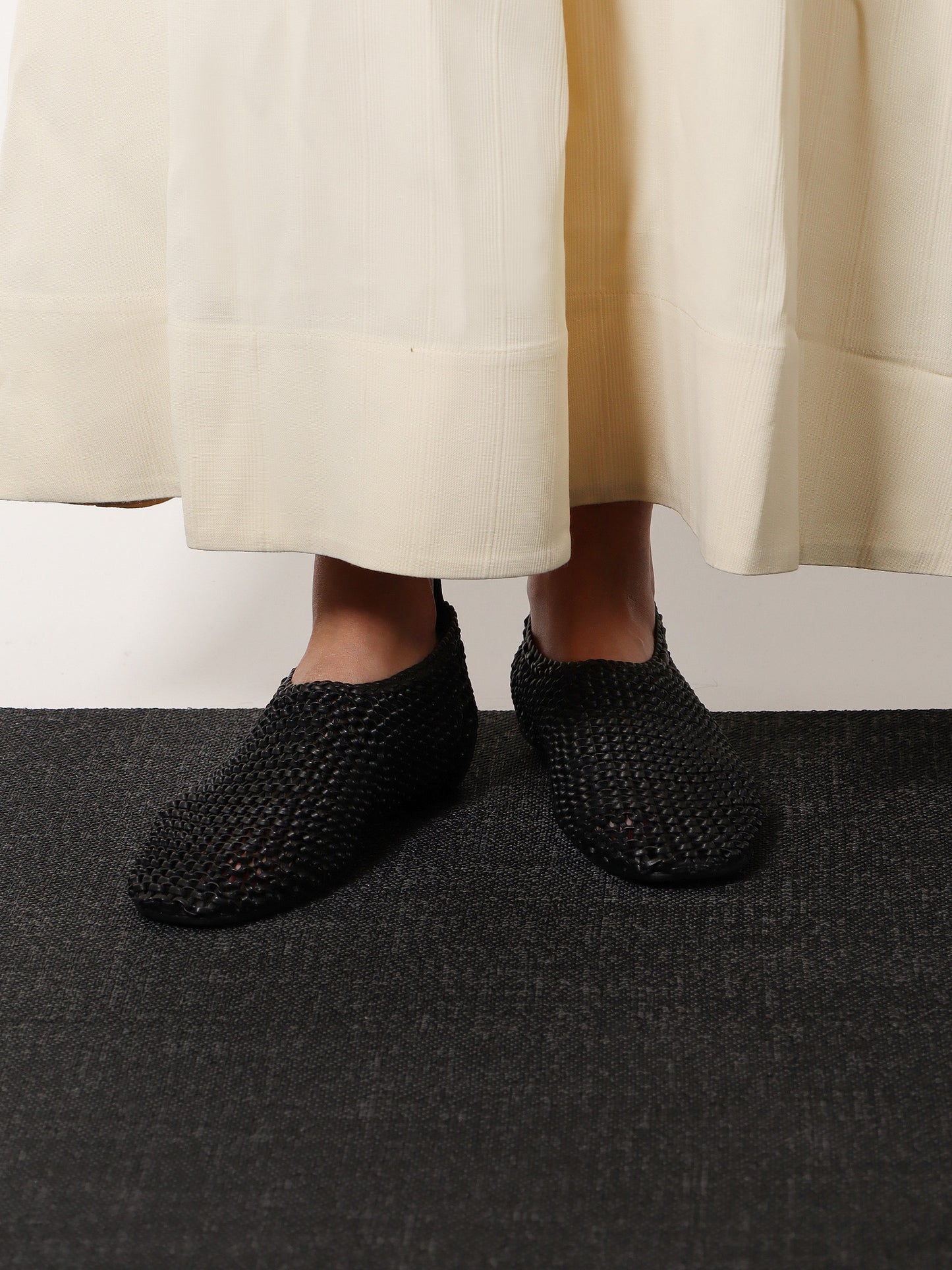 Interwined leather ballerinas