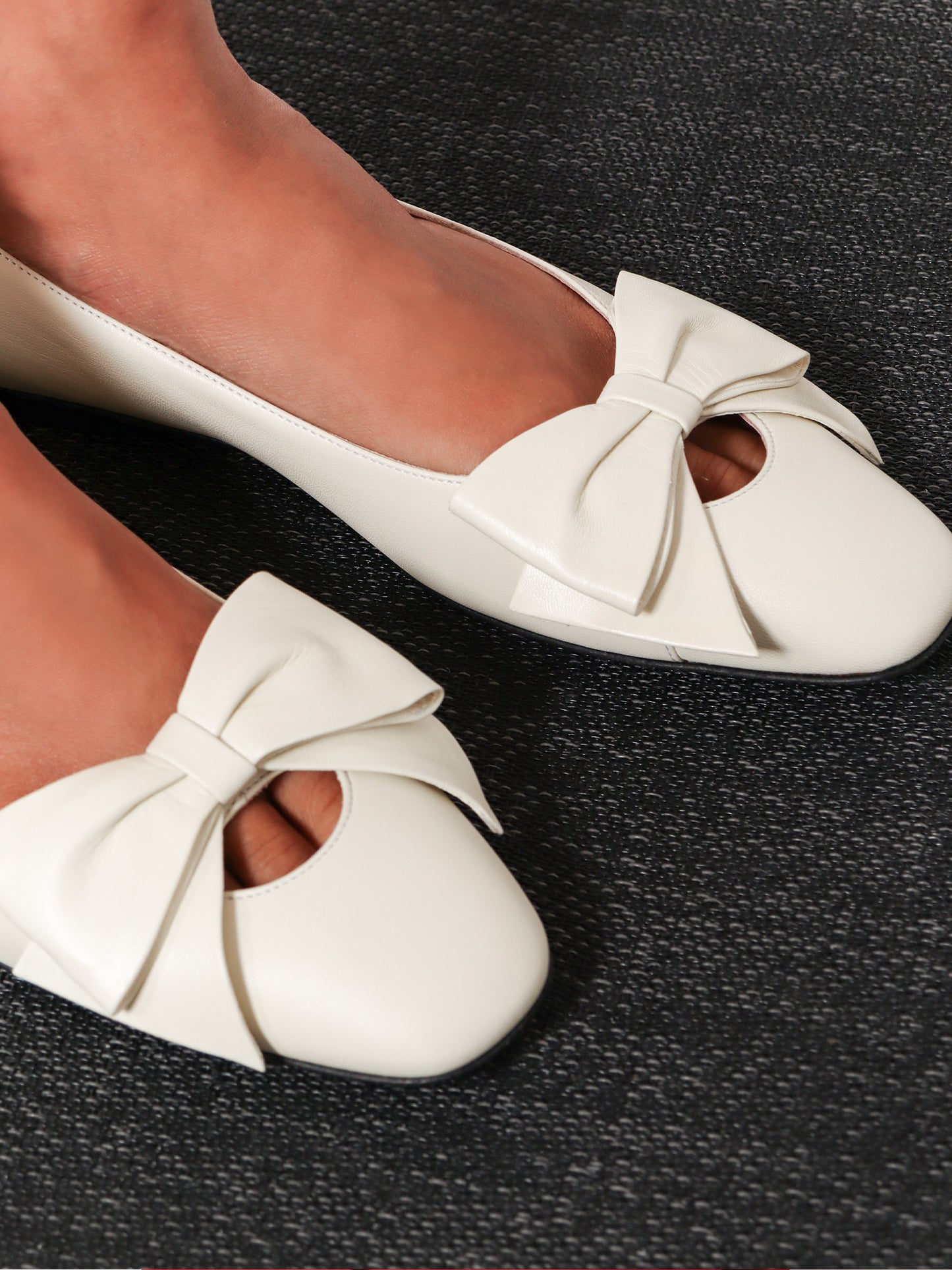 Ballerina Bowow in pelle