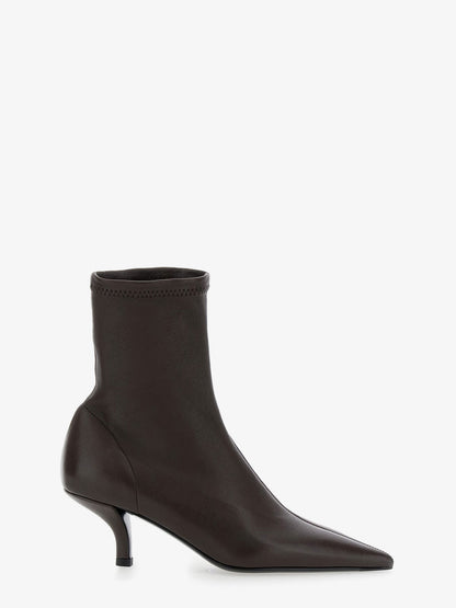Leather ankle boots thumbnail