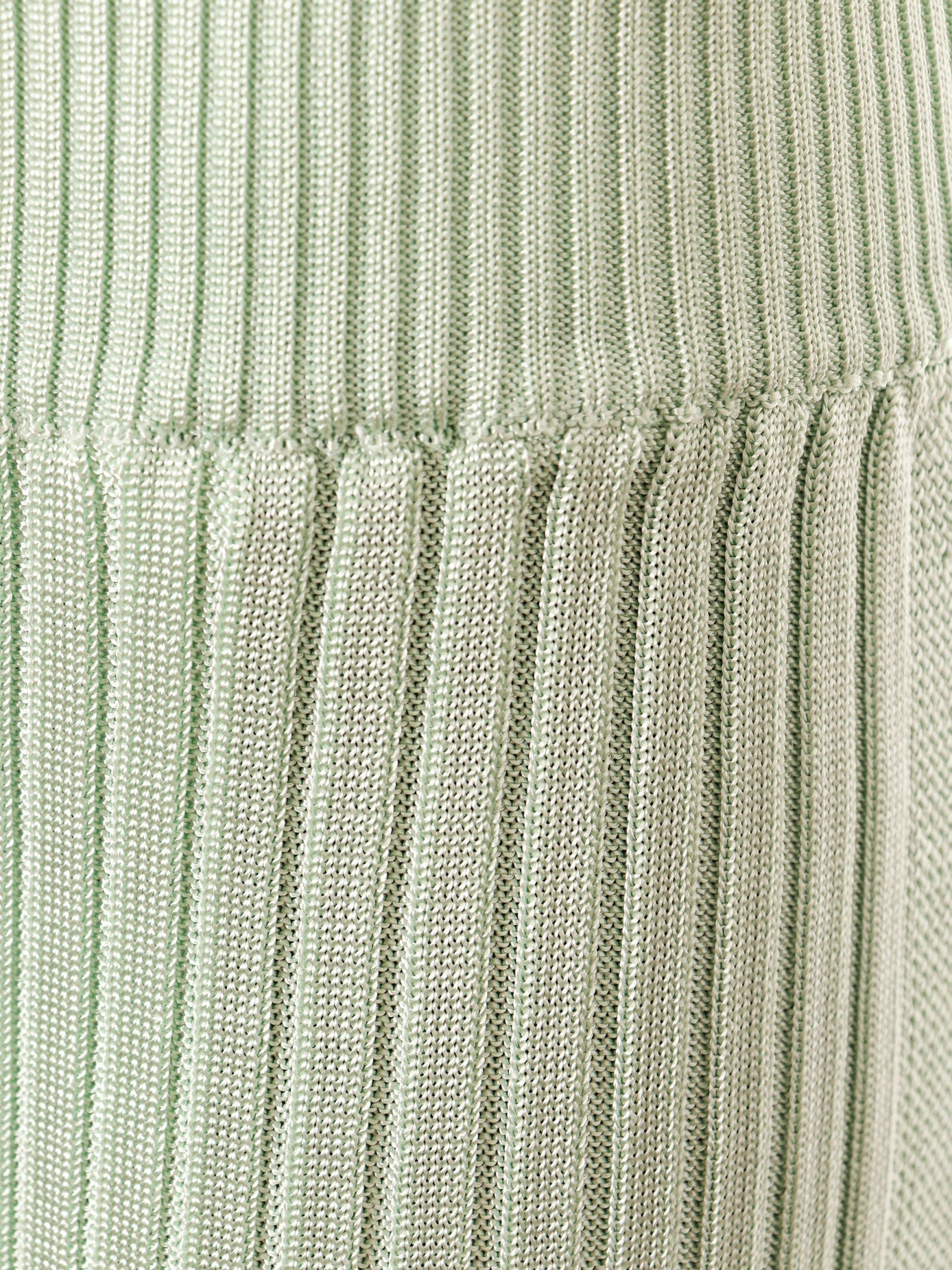 Ribbed viscose trouser