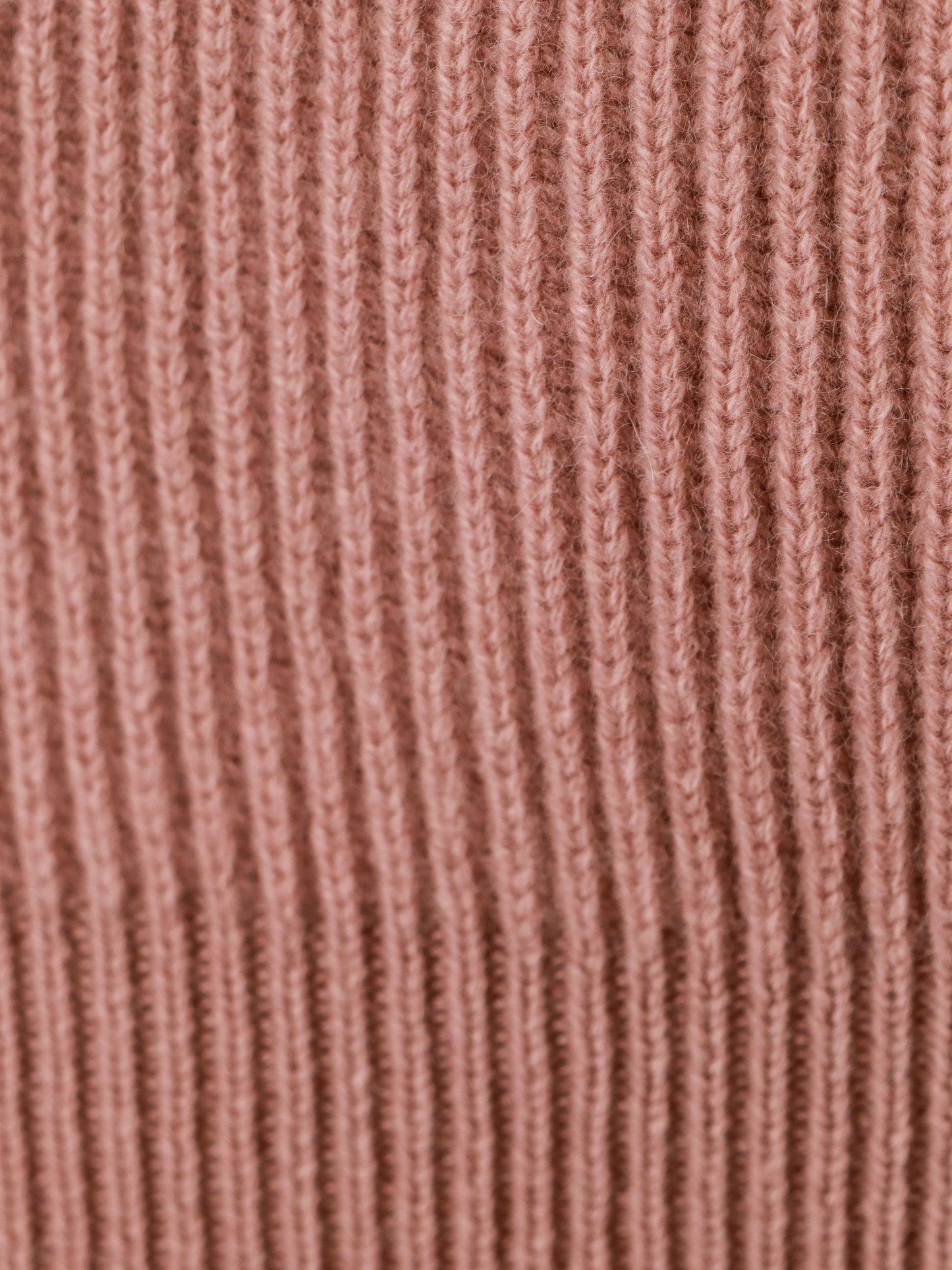 Ribbed cashmere sweater