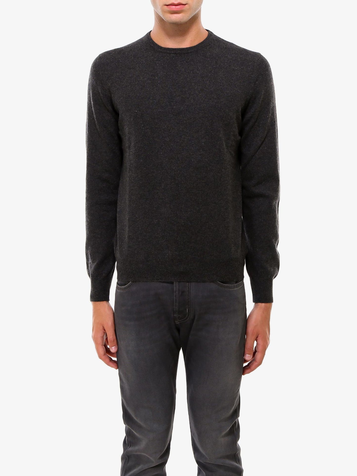 Cashmere basic sweater