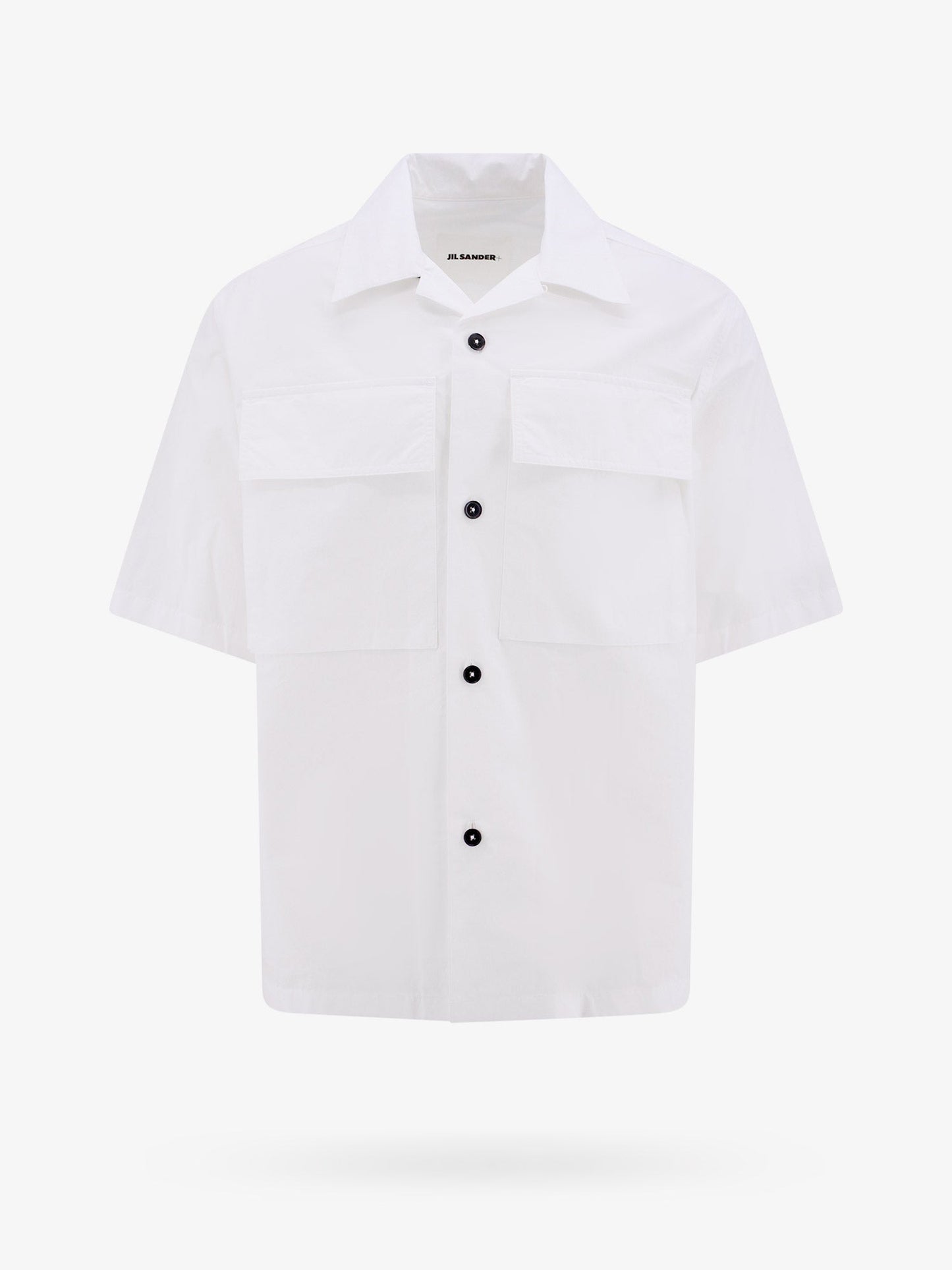 Cotton shirt with contrasting buttons