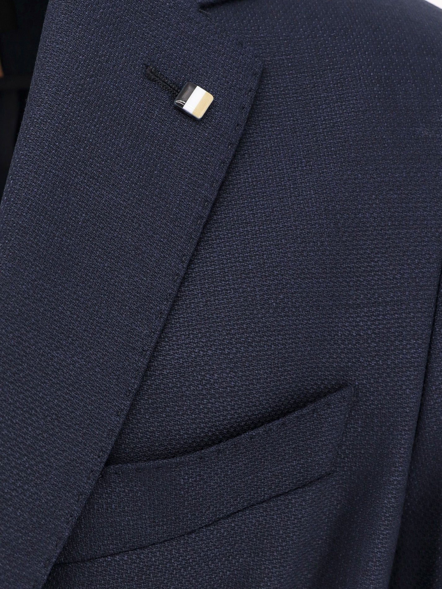 Stretch virgin wool blazer