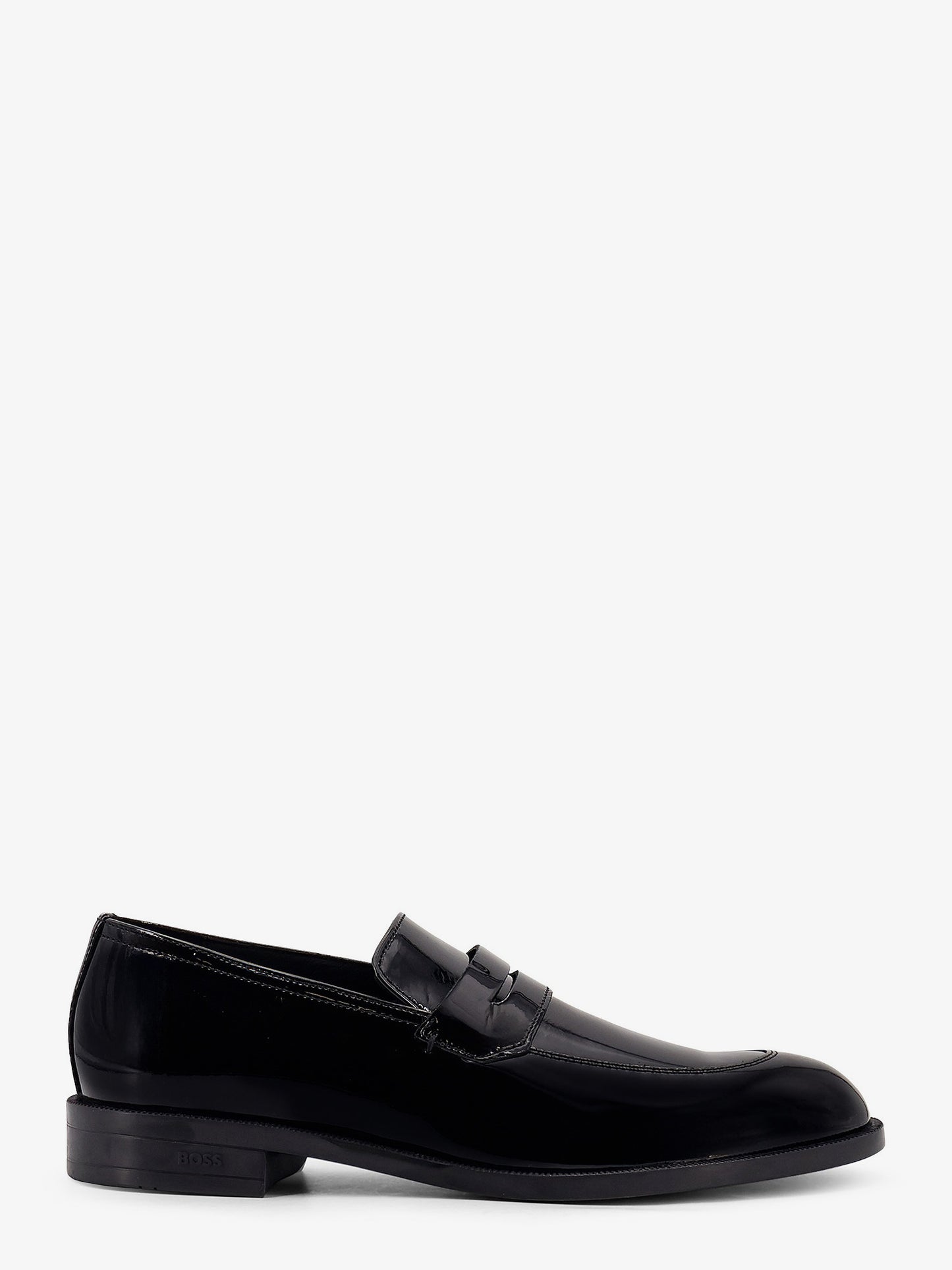 Patent leaher loafers