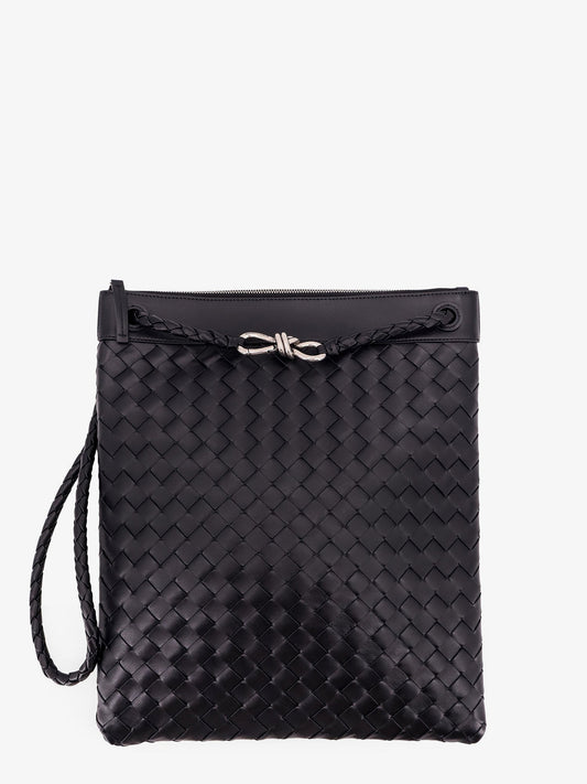 Shoulder bag with woven motif, zip closure and leather shoulder strap with metal knot detail