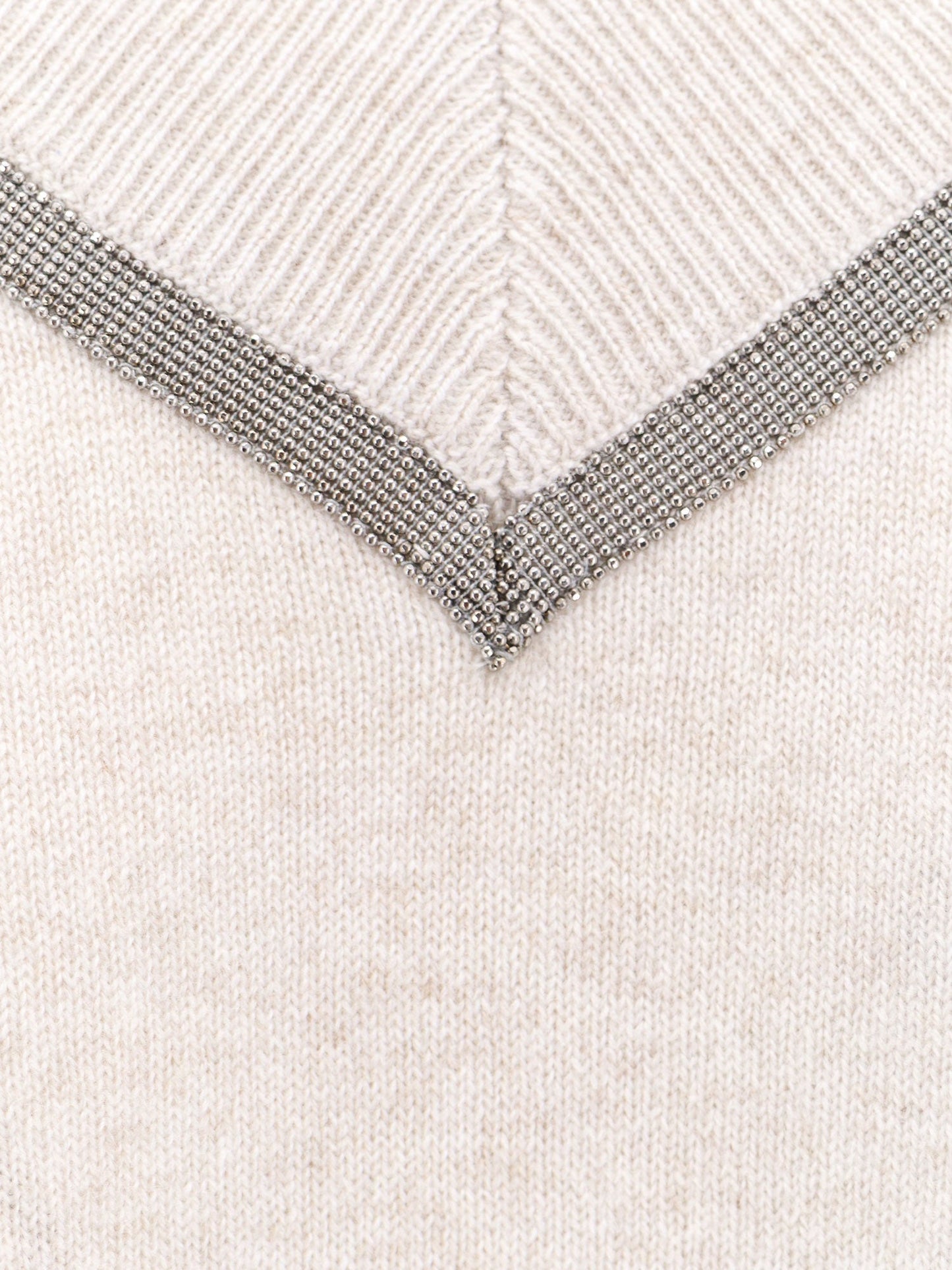 Cashmere sweater with monili profile