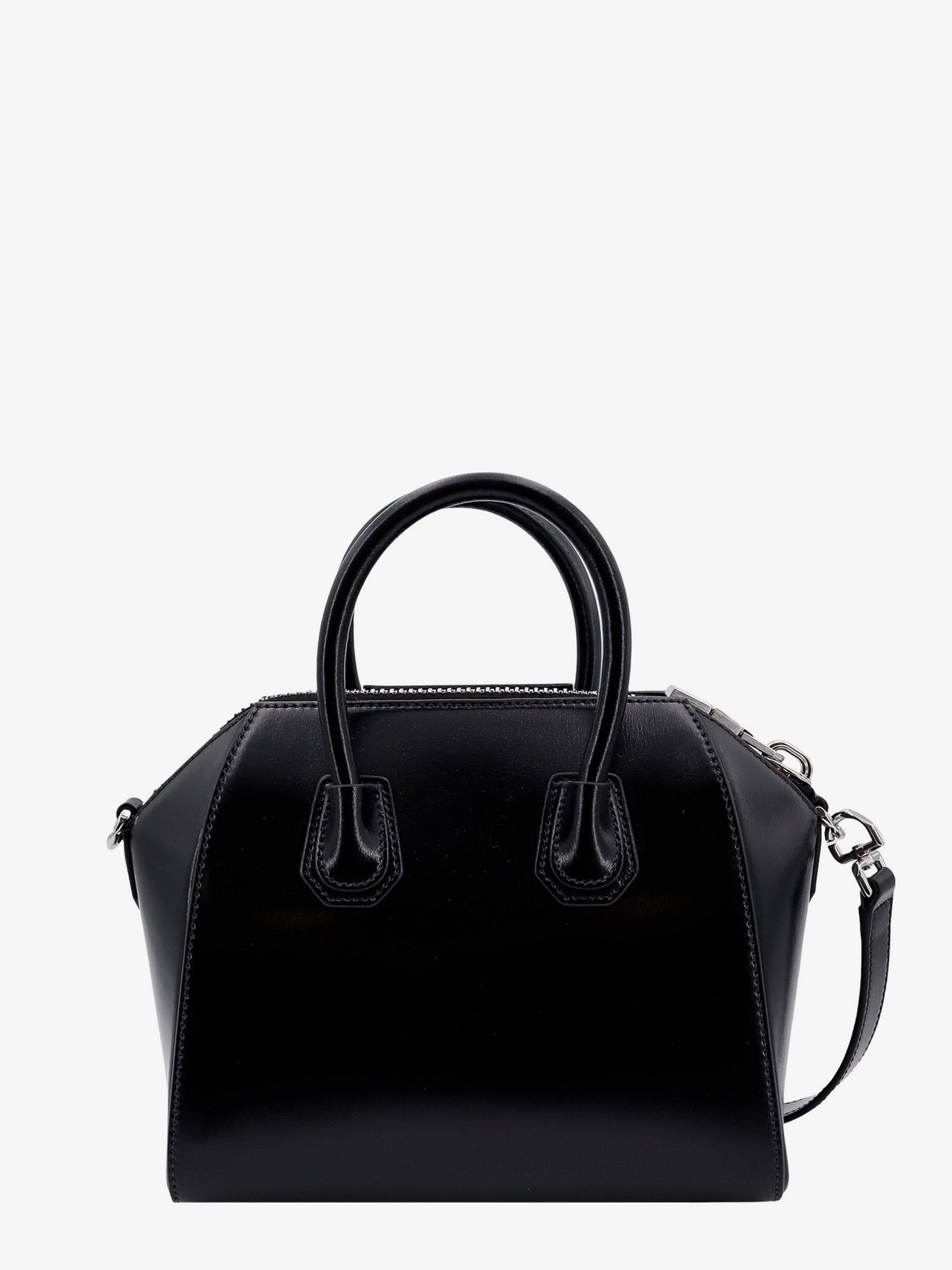 Leather handbag with logo on the front