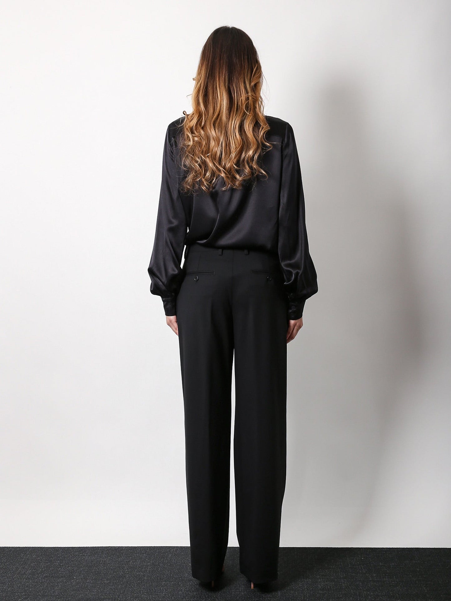 Virgin wool trouser with pinces