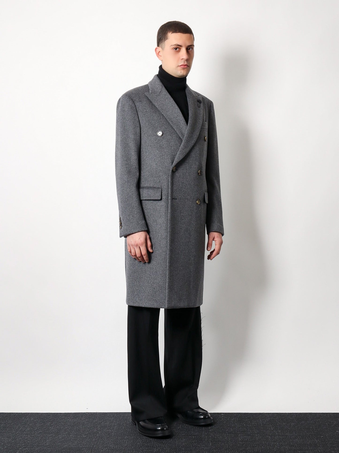 Pure virgin wool coat with peak lapel