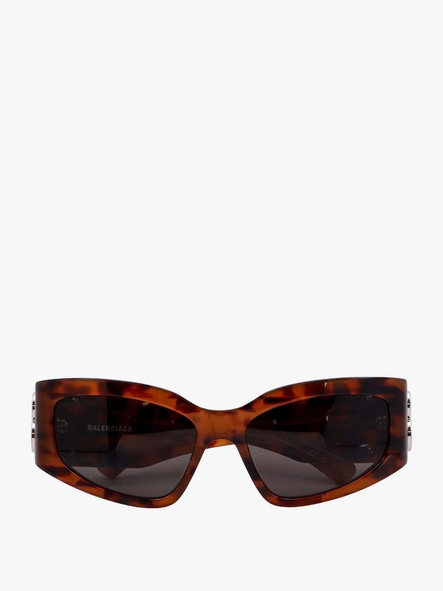 Bossy cat sunglasses with logo plate