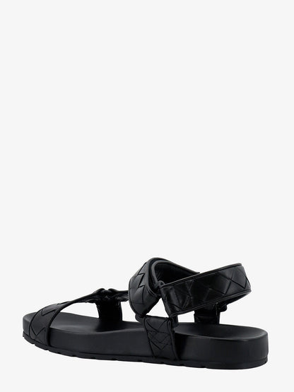 Sandali in pelle intrecciata thumbnail