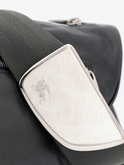 Messenger leather bag thumbnail