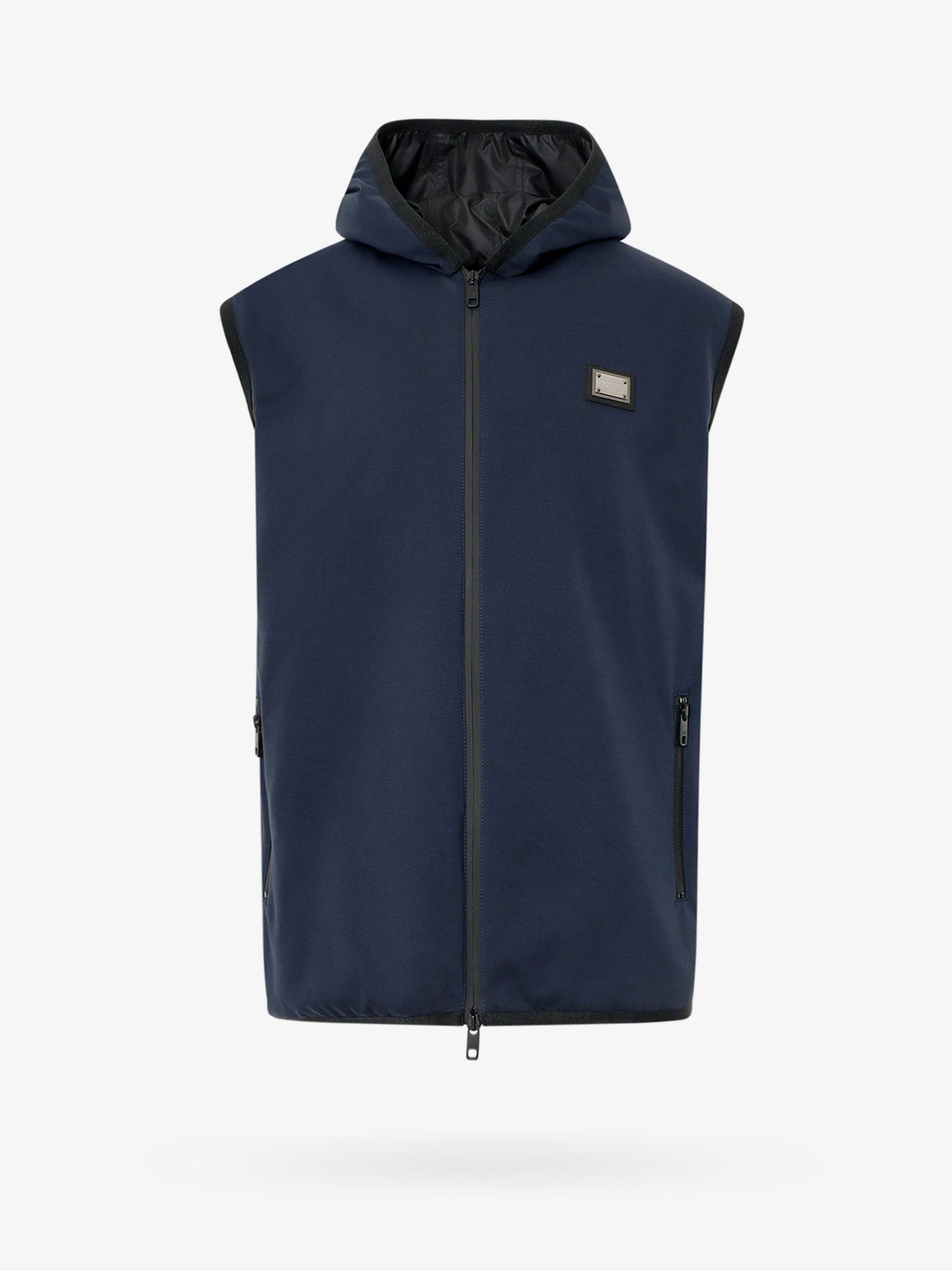 Sleeveless jacket with hood