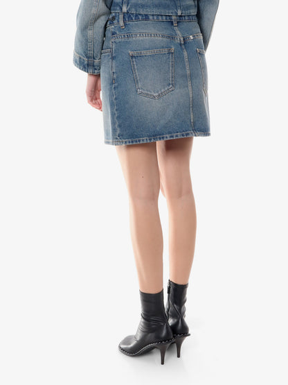 Denim skirt with 4g chain thumbnail