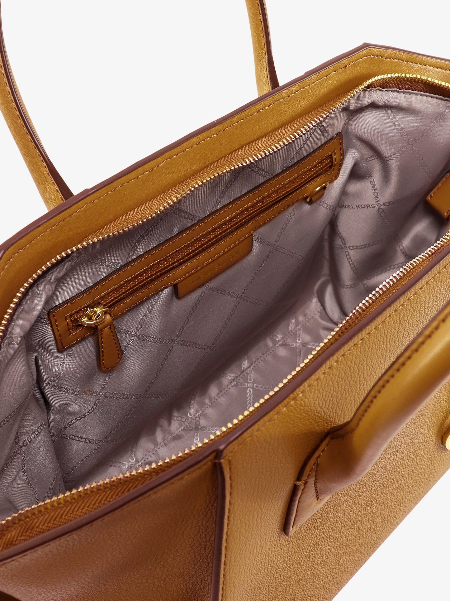 Leather handbag with frontal logo