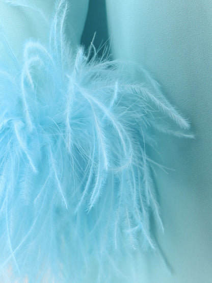 Dress with natural feathers with knot on the front thumbnail