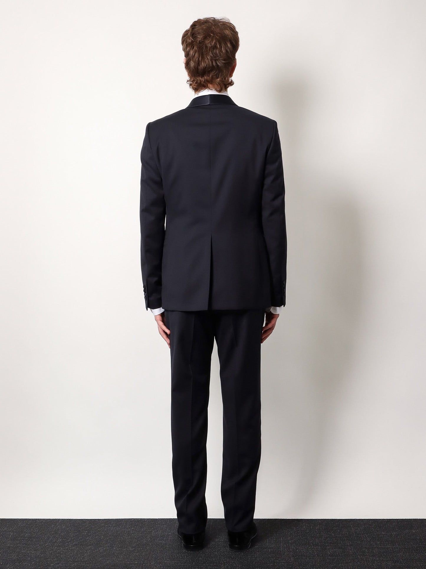 Virgin wool tuxedo with shawl lapel