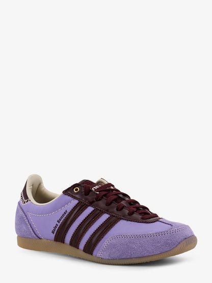 Nylon sneakers with suede inserts thumbnail