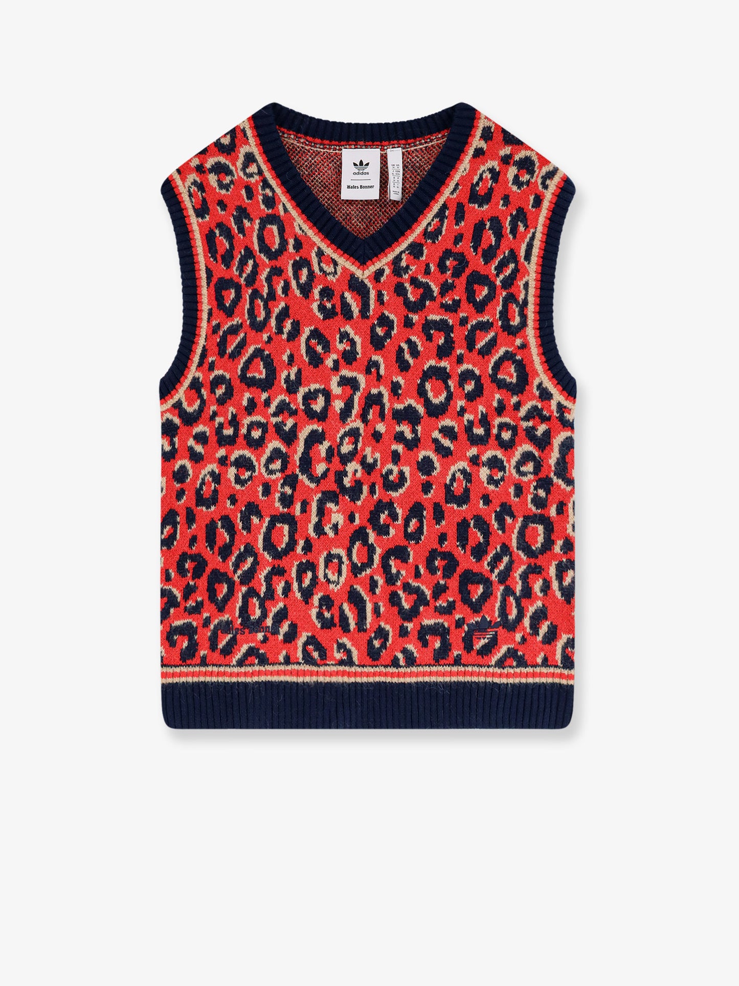 Wool blend sweater with animal print