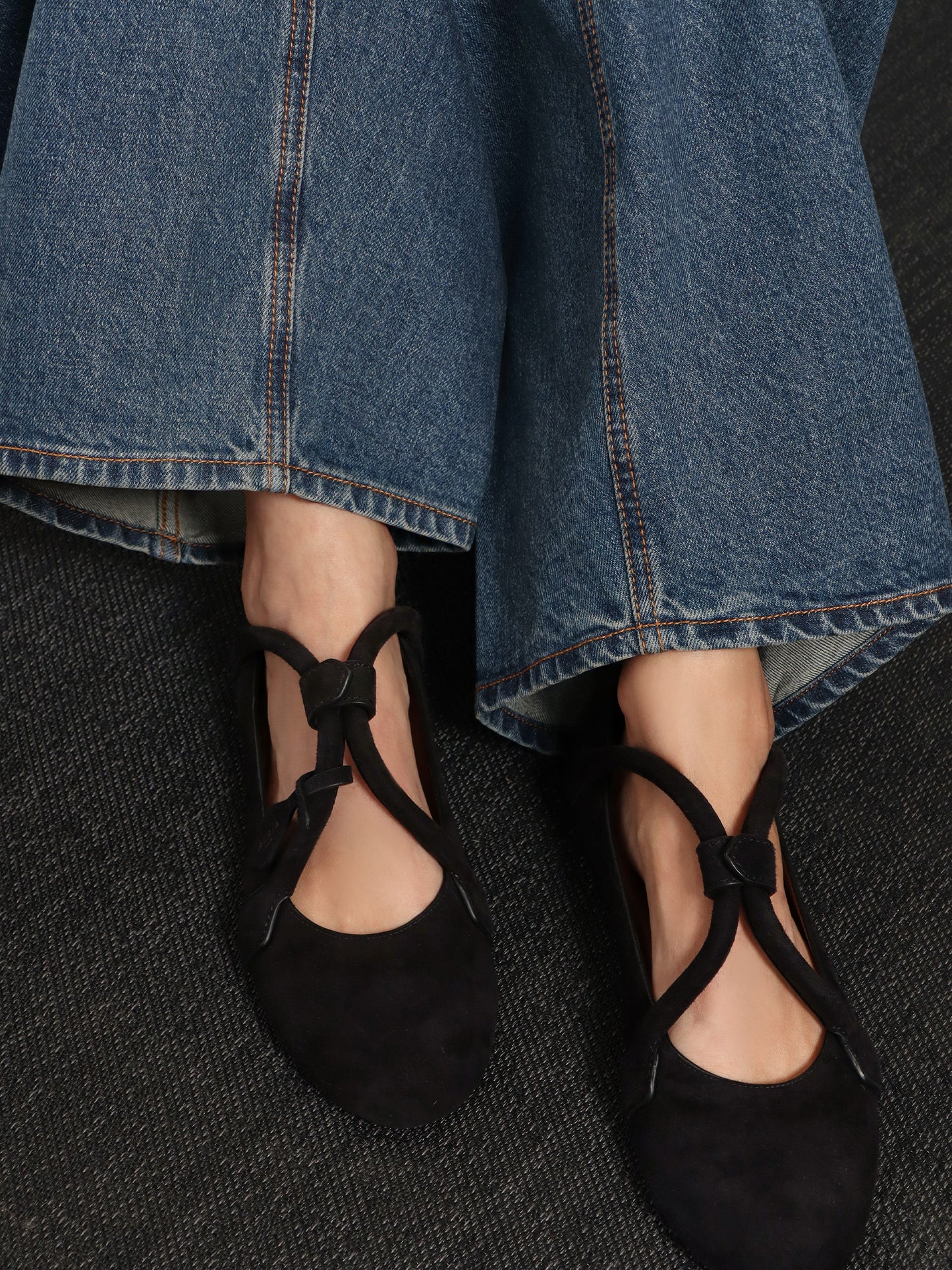 Le Teckel Suede Ballet Flats