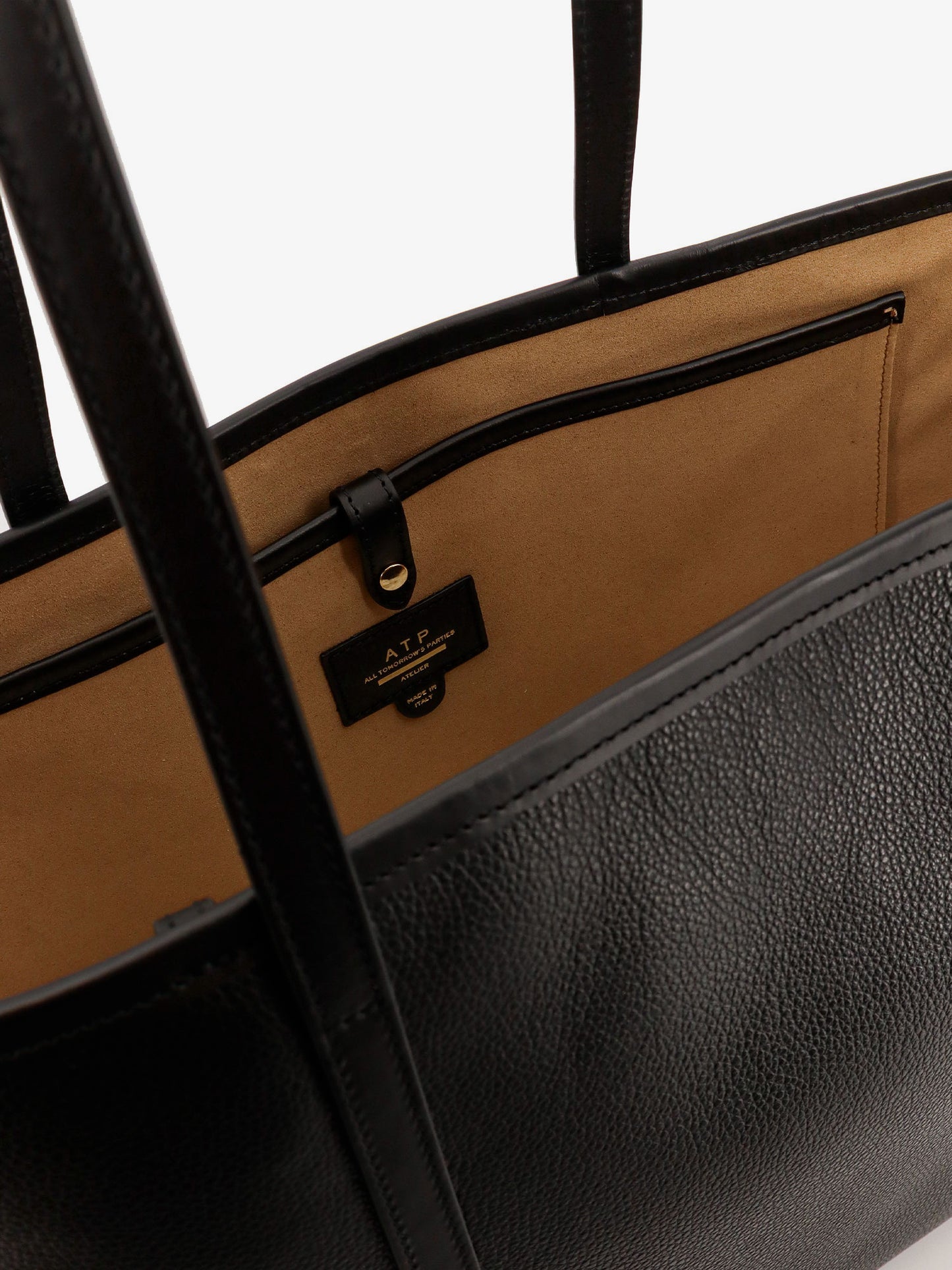 Eraclea leather shoulder bag