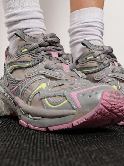 Runner 2 nylon low-top sneakers with leather inserts thumbnail