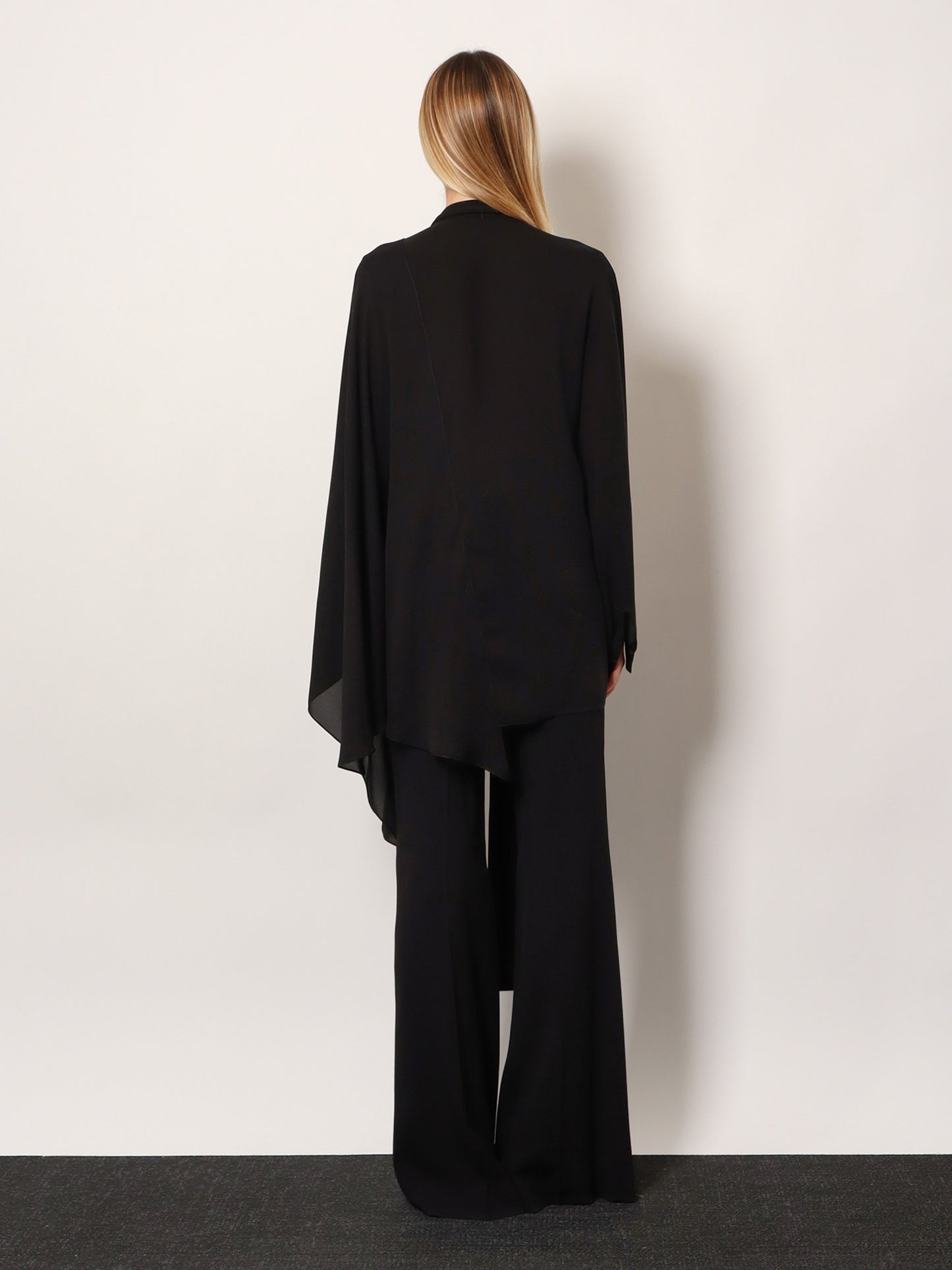 Camicia in seta con fiocco