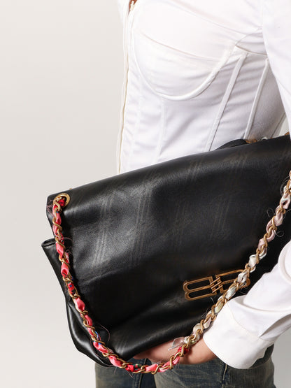 Darling leather shoulder bag with BB logo on the front thumbnail