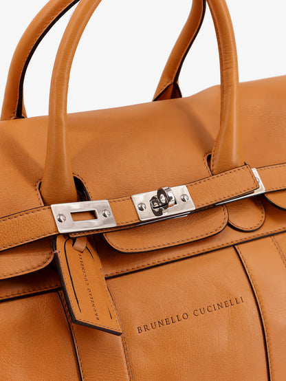 Leather travel bag with engraved logo on the front thumbnail