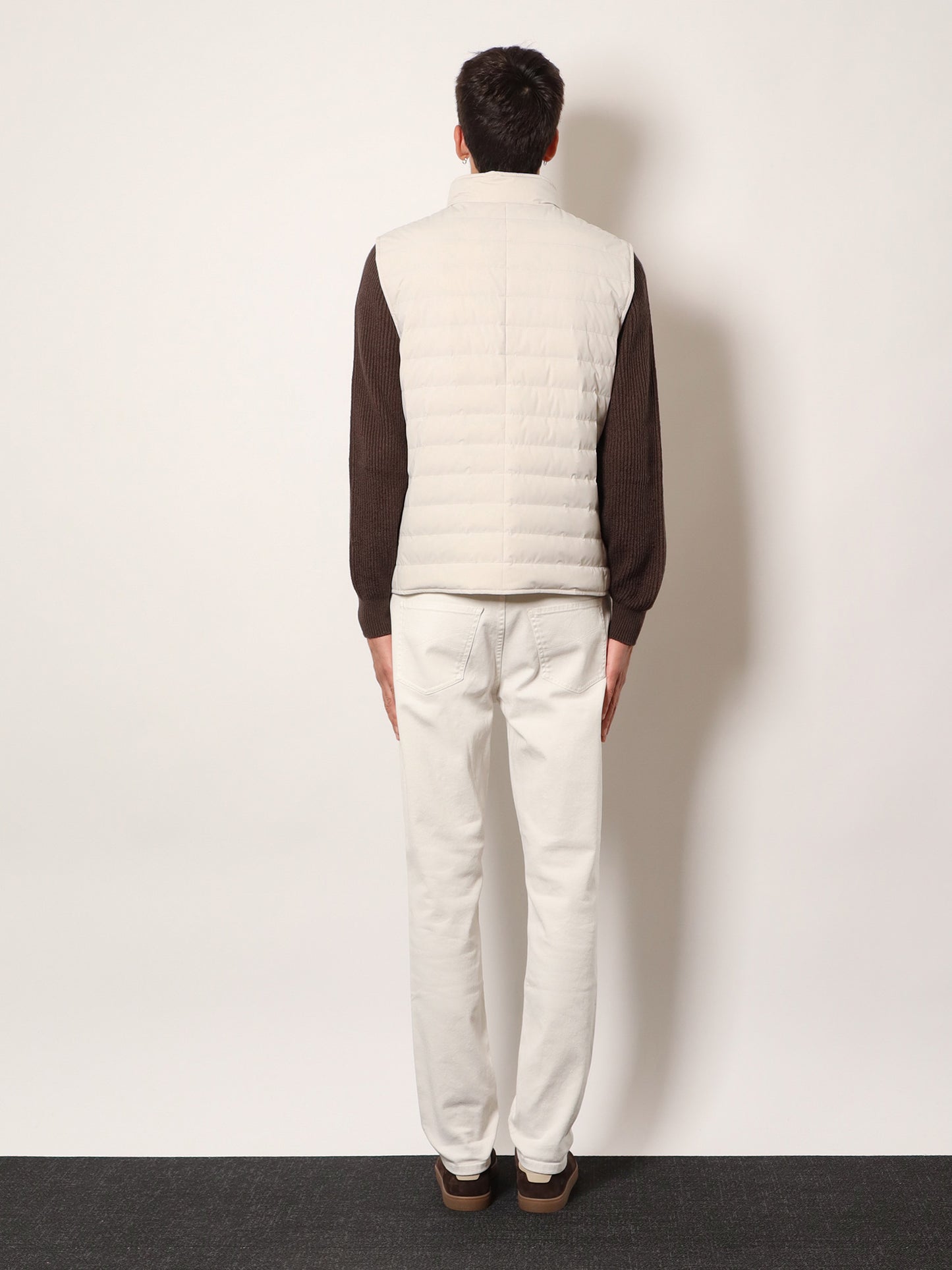 Padded sleeveless jacket