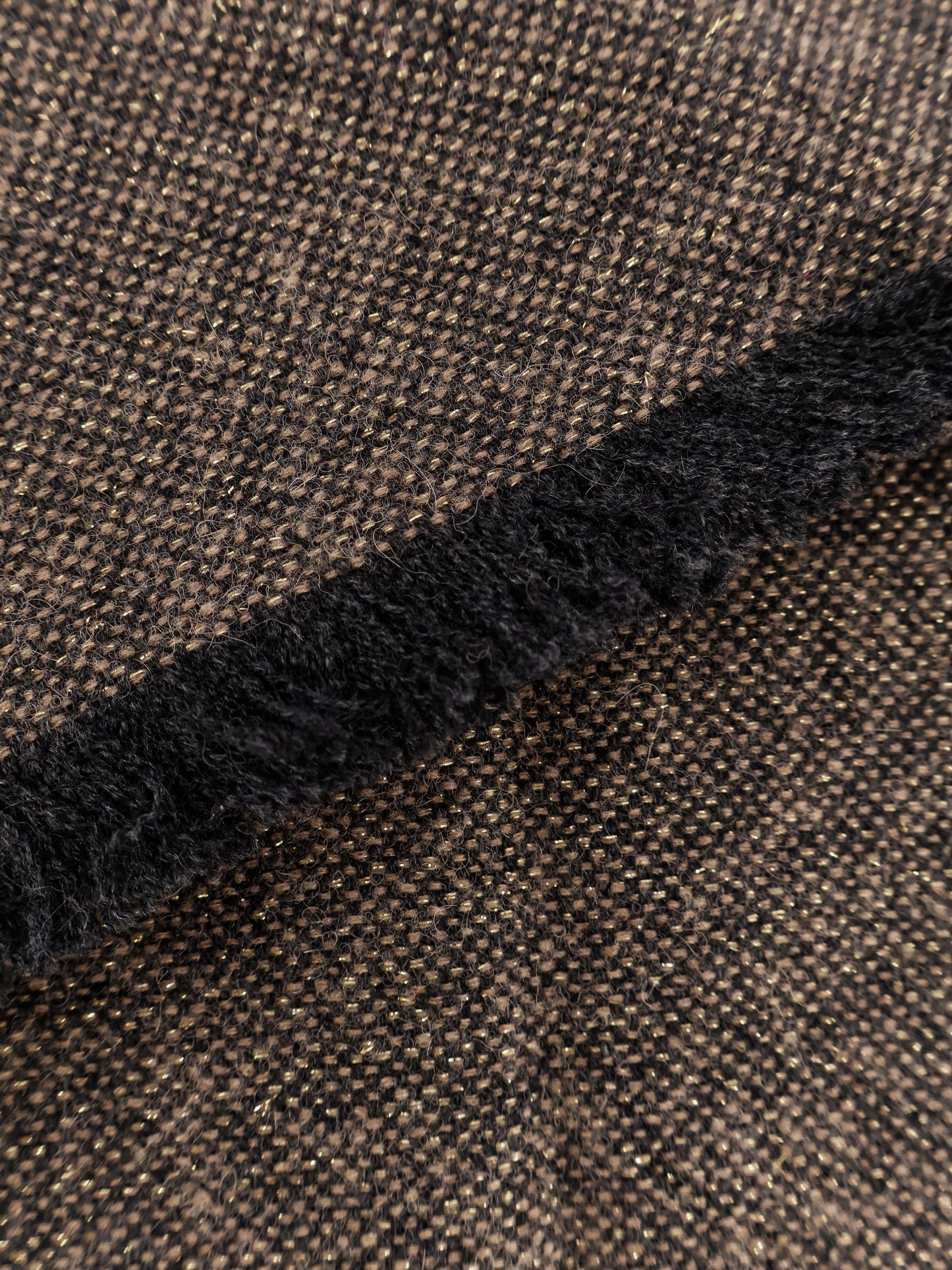 Sciarpa in misto cashmere con profili lurex