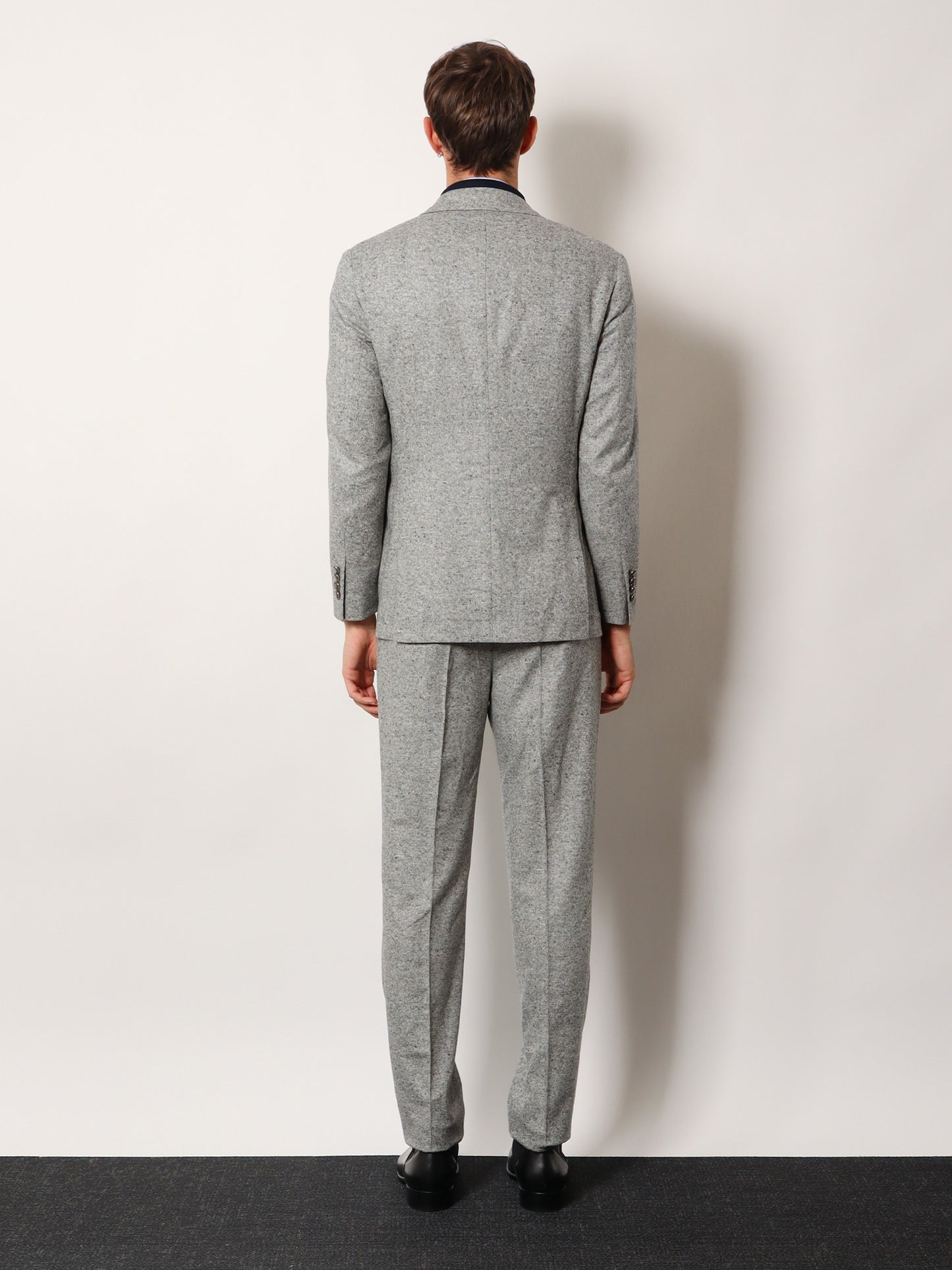 Wool and cashmere suit