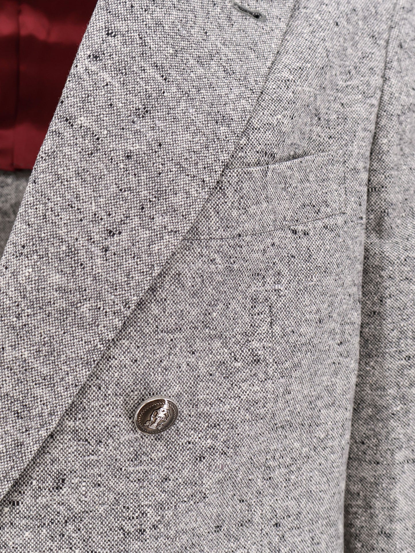 Wool and cashmere suit