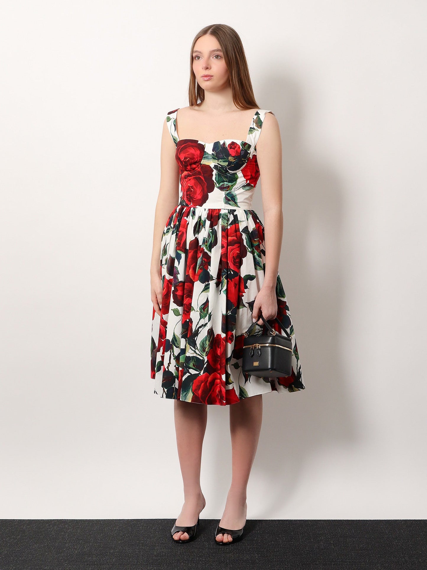 Borsa a mano sicily in pelle iconica targhetta logo