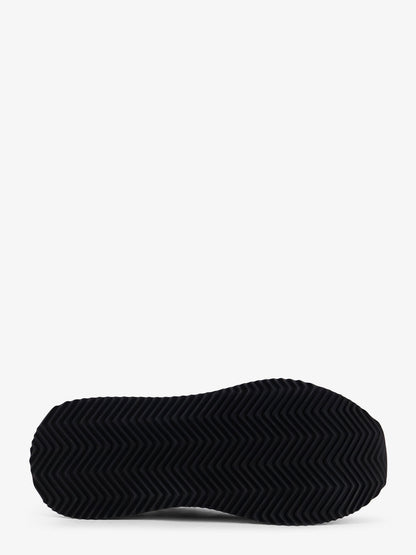 Low-top lace sneakers with suede inserts thumbnail