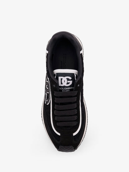 Low-top lace sneakers with suede inserts thumbnail