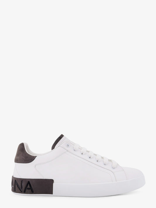 Low-top leather sneakers