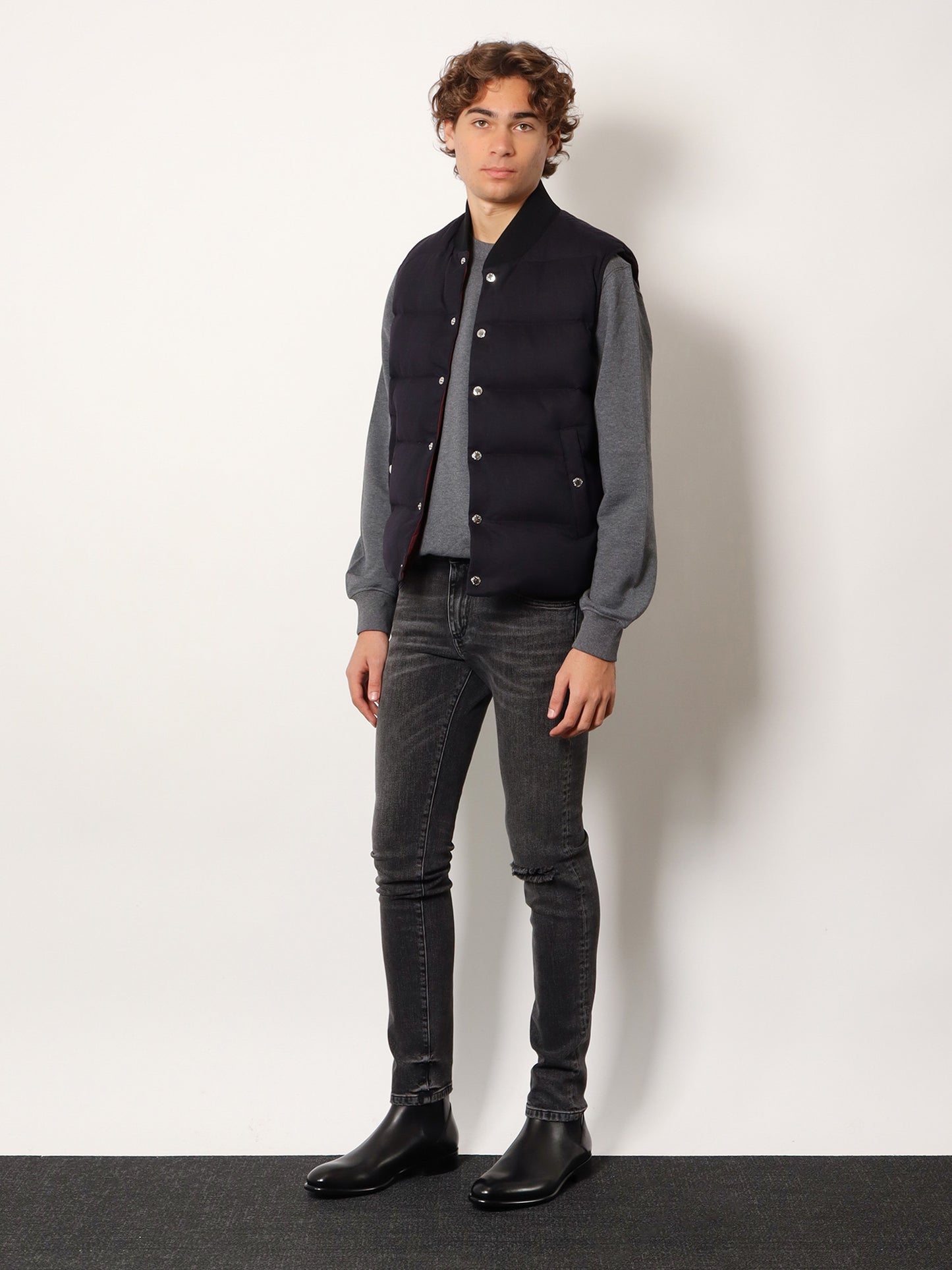 Cotton and viscose reversible sleeveless jacket