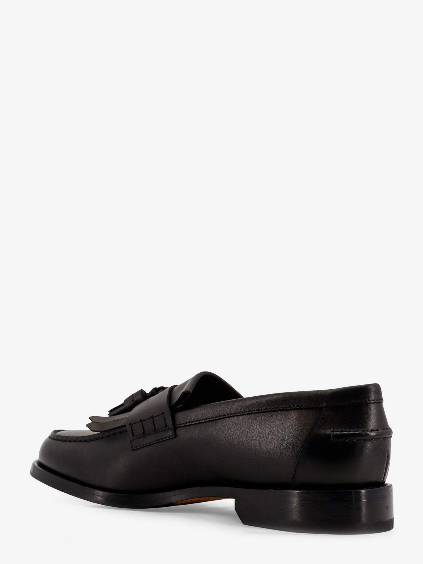 Leather loafers with tassels