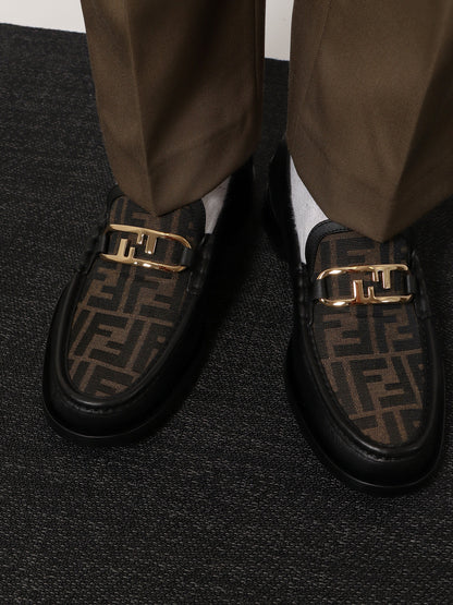 Fendi O' Lock leather loafer with FF insert thumbnail