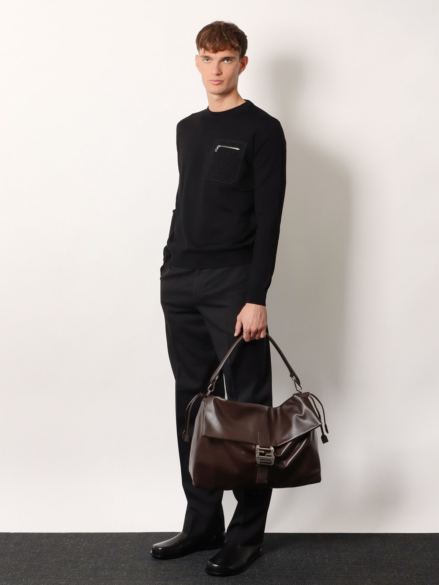 Fendi Flux Maxi Messenger leather shoulder bag