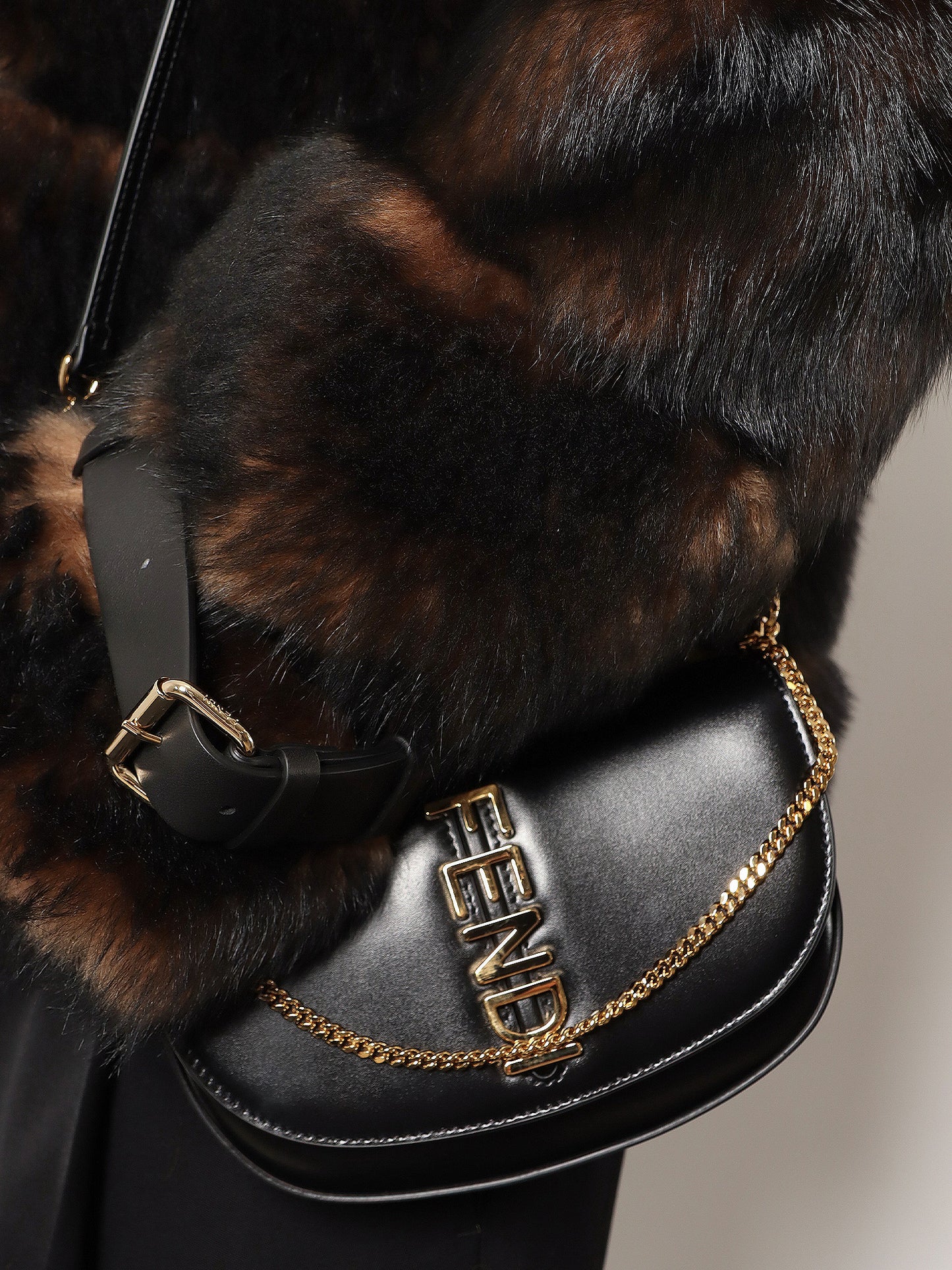 Borsa a tracolla Wallet on Chain Fendigraphy in pelle