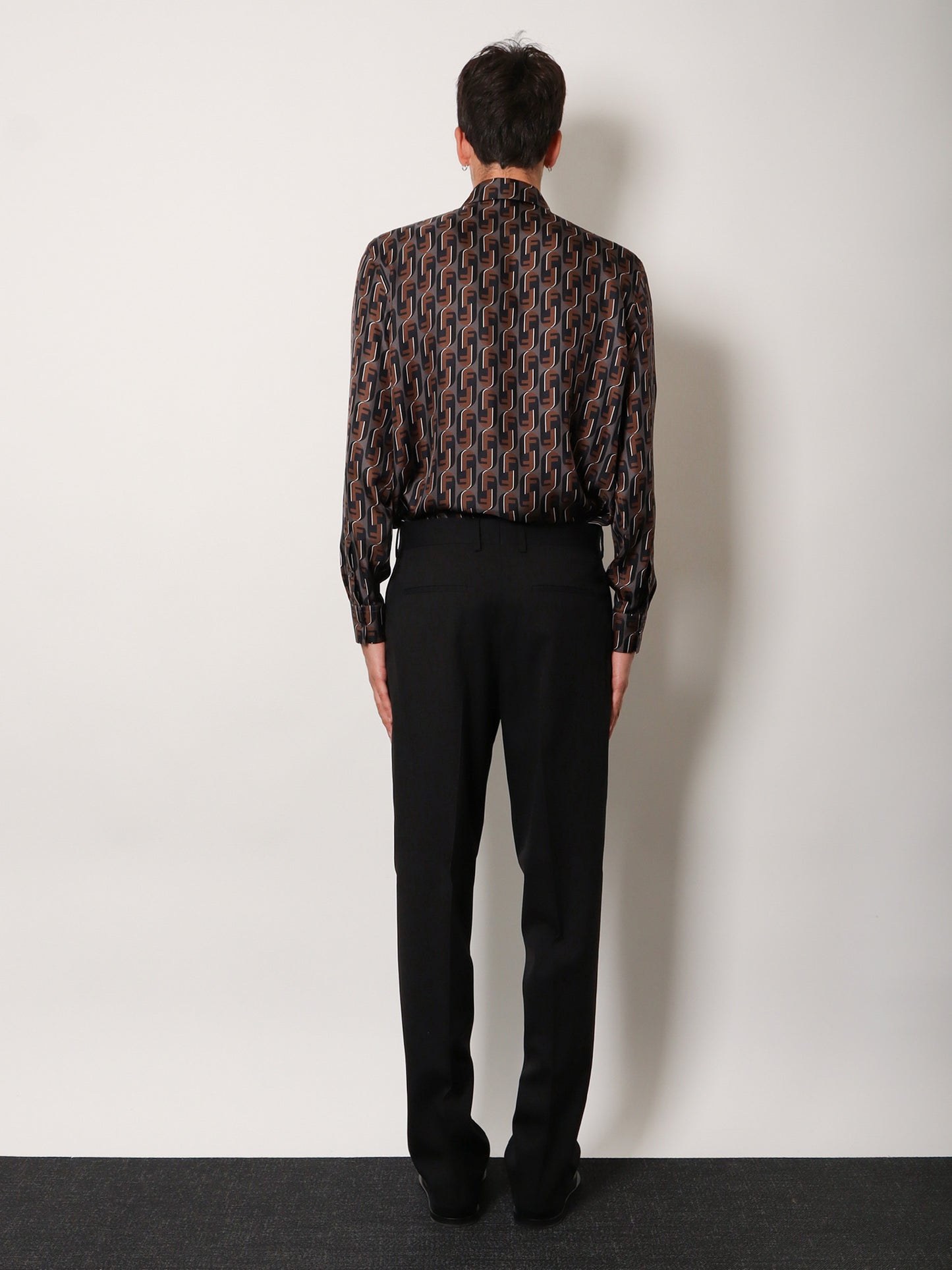 Virgin wool trousers