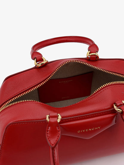 Borsa a tracolla Antigona East West Small in pelle thumbnail