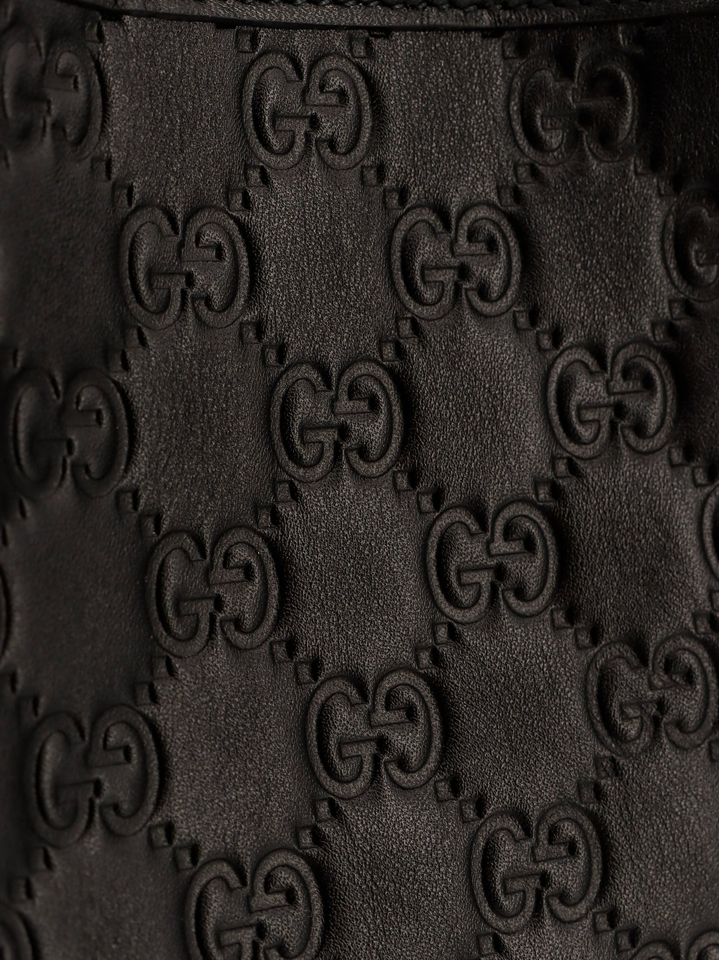 GG Emblem leather shoulder bag