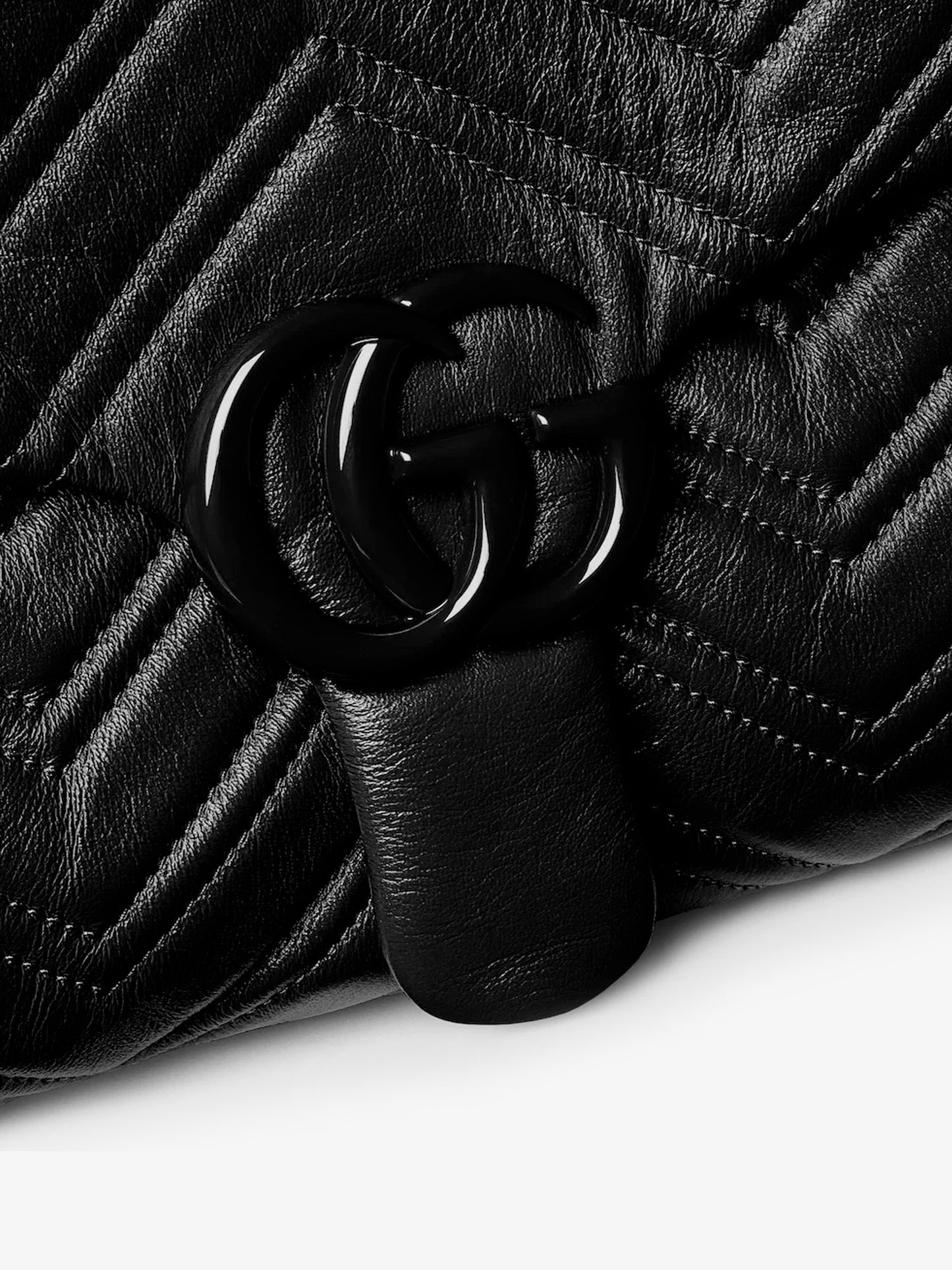 Matelassé leather GG Marmont shoulder bag